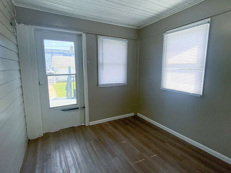 1106 S Buckeye St — Photo 28