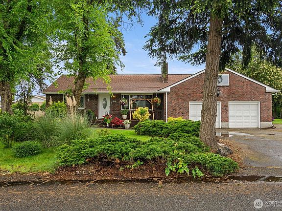 4th image of 10109 Becker Drive SW