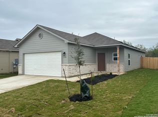 7714 Stud Dr, Elmendorf, TX 78112