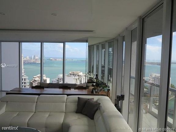 Icon brickell tower 2 Unit PH601