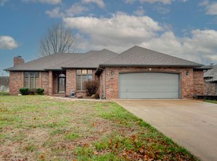 3831 S Tolliver Ave, Springfield, MO 65807