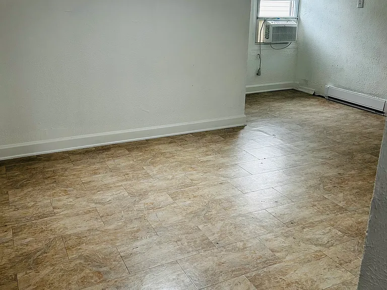779 William St #3 — Photo 7