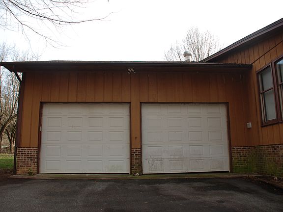 Double Garage