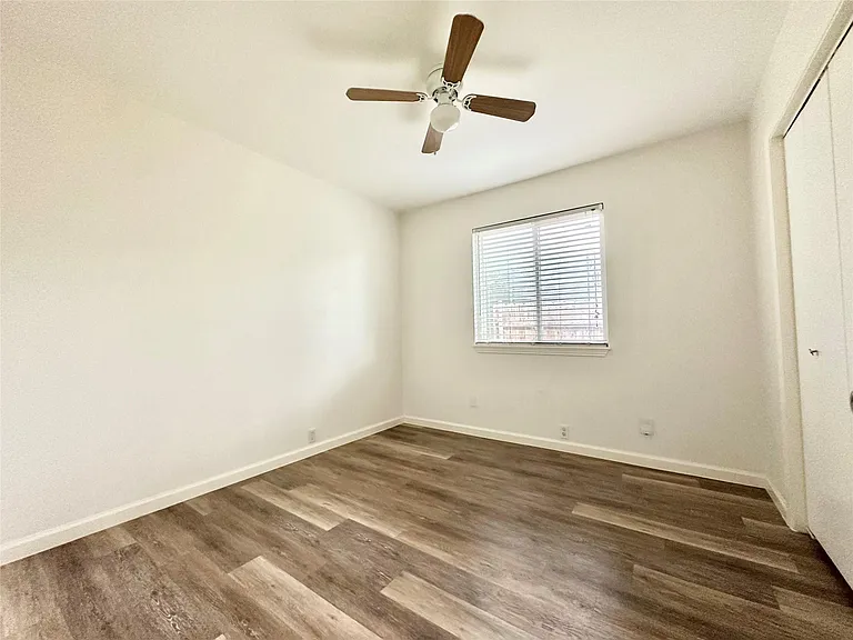 4933 Curzon Ave — Photo 7