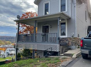 915 Stone Hill Rd, Warren, PA 16365