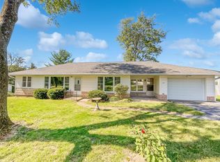 5617 Heintz Rd, Saint Louis, MO 63129