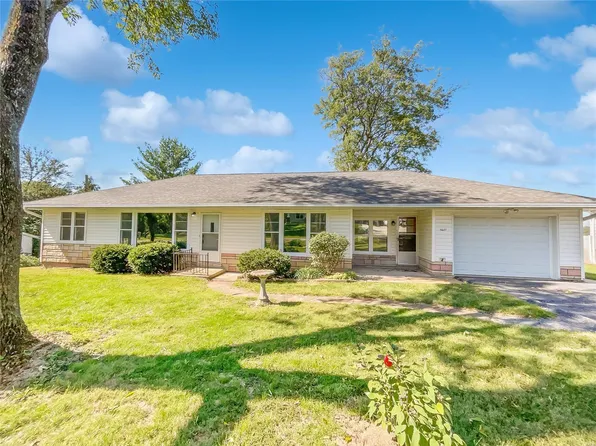 5617 Heintz Rd, Saint Louis, MO 63129