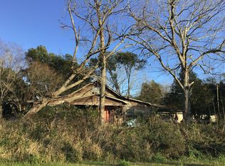 9945 Woodie Ln, Irvington, AL 36544