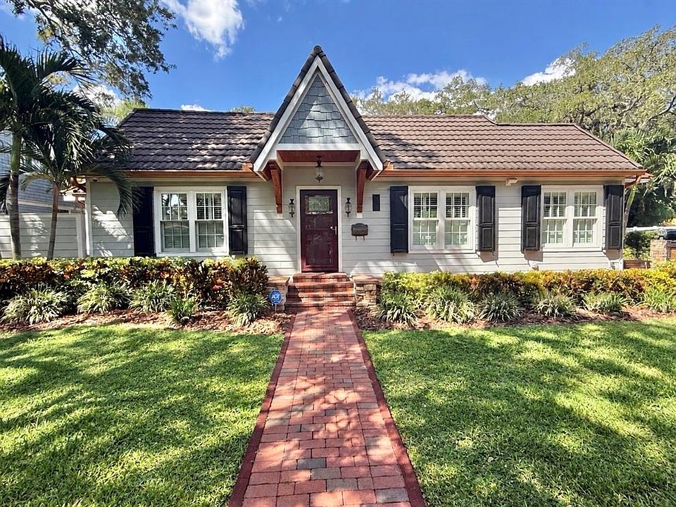 1st image of 420 DRUID ROAD W