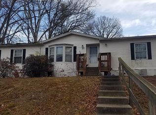 63 Palm Dr, Bloomingburg, NY
