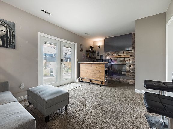 5th image of 45765 Thomas Rd