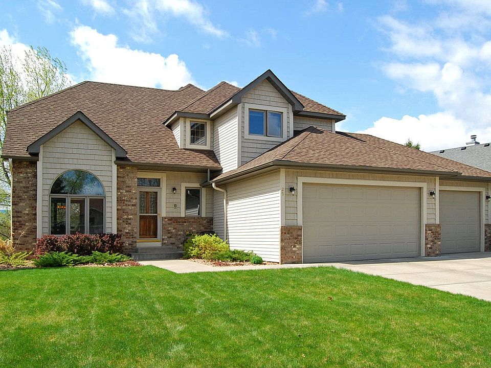 1st image of 25 Indian Hills Dr