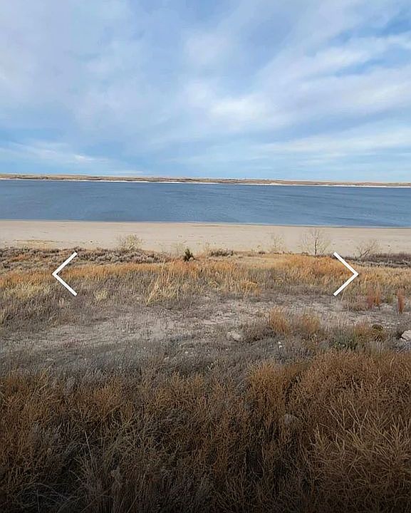 Waterfront lot