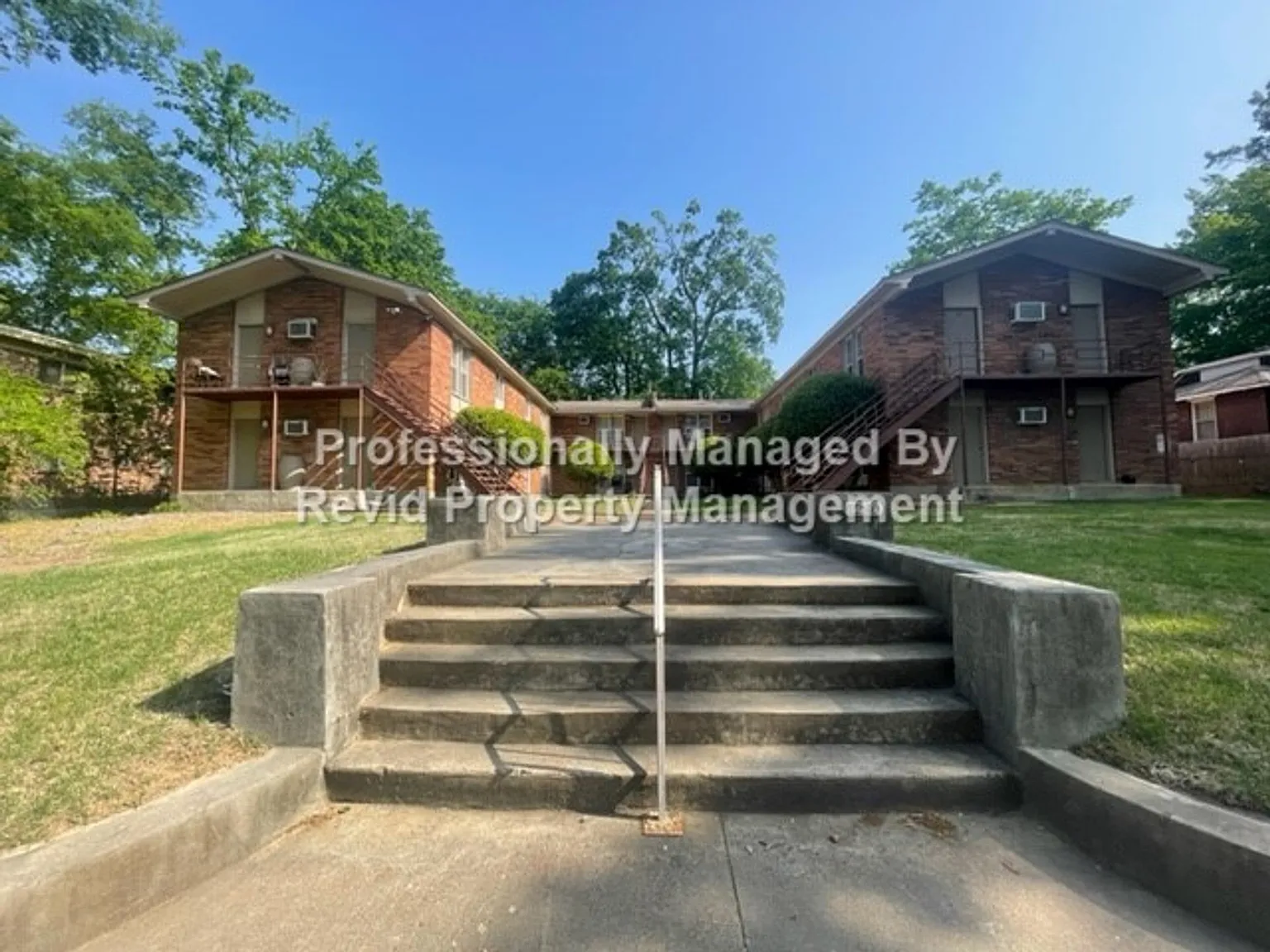 1280 Harbert Ave. — Photo 4