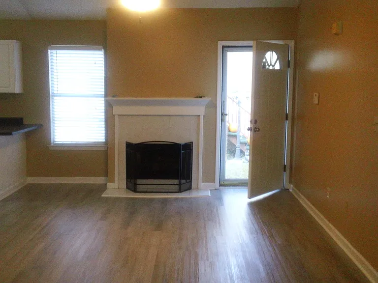 122 Samanthas Way — Photo 18