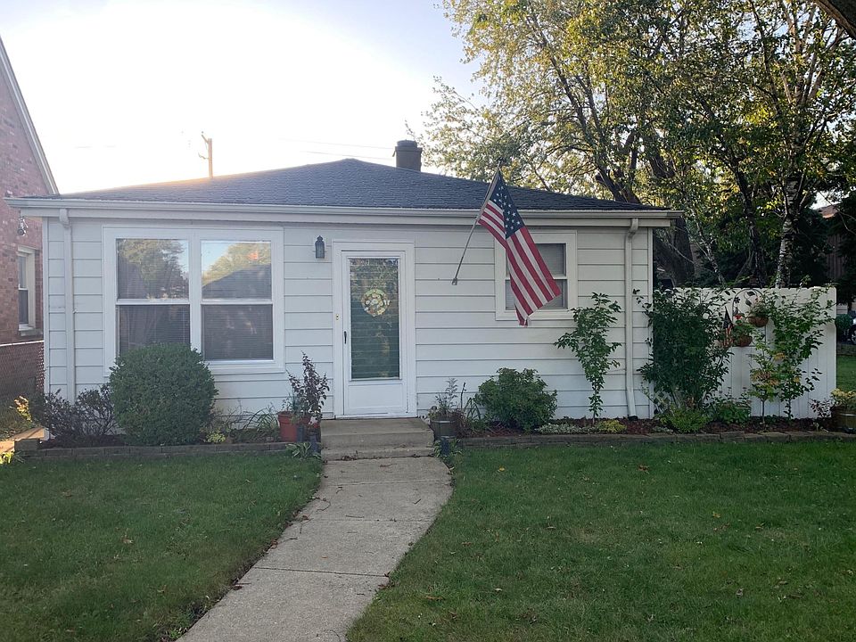 1st image of 9534 S Marion Ave