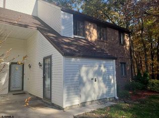 12 Country Spruce Ln, Egg Harbor Township, NJ 08234