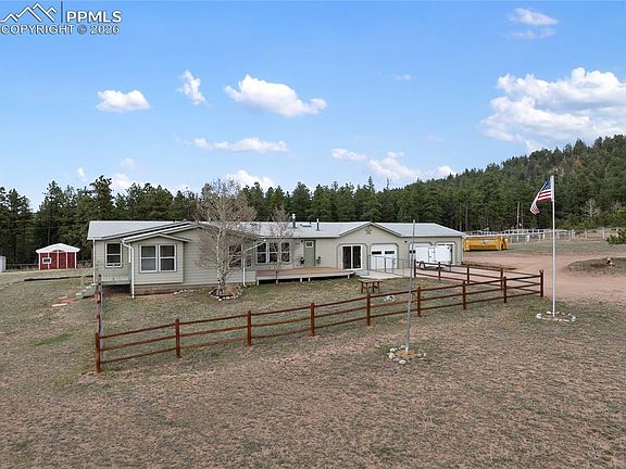 4th image of 585 Mills Ranch Rd