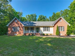 1654 Dawn Brook Ct, Powhatan, VA 23139