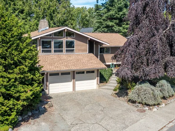2301 Monica Drive, Mount Vernon, WA 98273