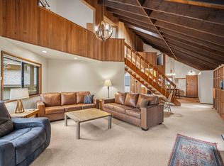 57055 Deer Ln #7, Bend, OR