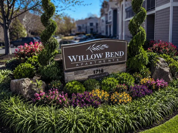 Willow Bend Apartments