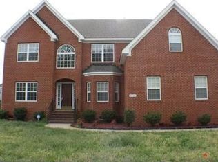 4401 Old Woodland Dr, Chesapeake, VA 23321