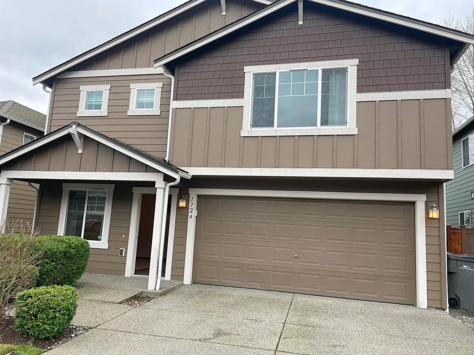 1724 70th Ave SE — Photo 1