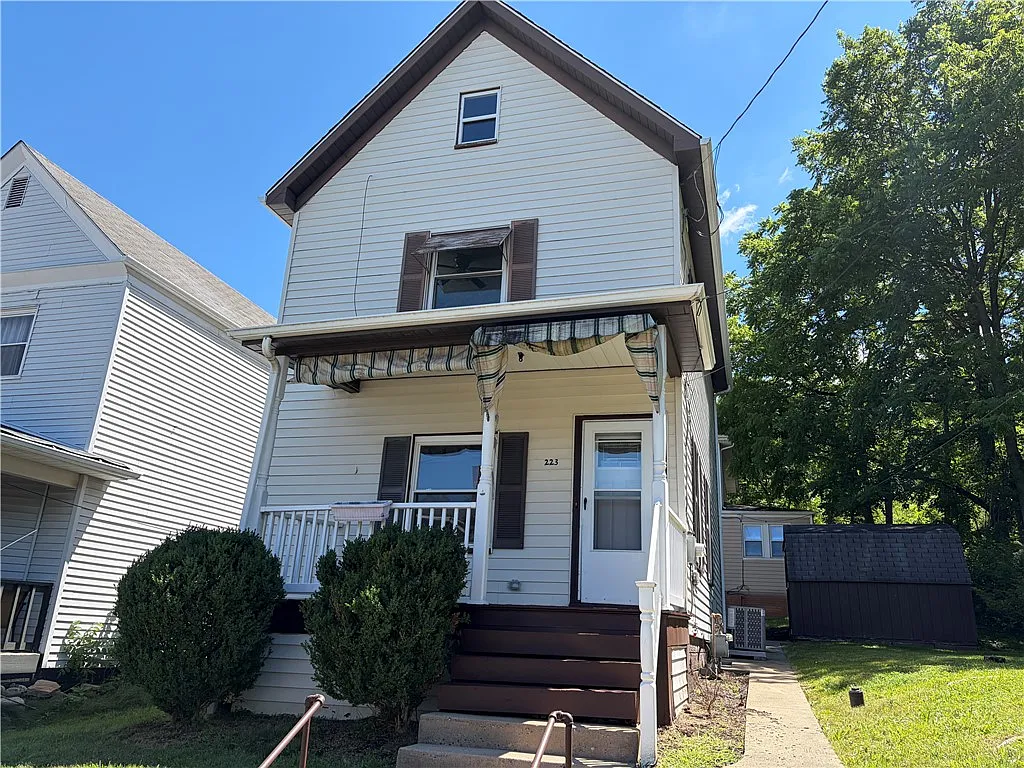 2 bed, 1390 sqft, $1,450 — Photo 1