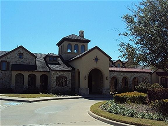 Grand Missions Estates club and pool house.