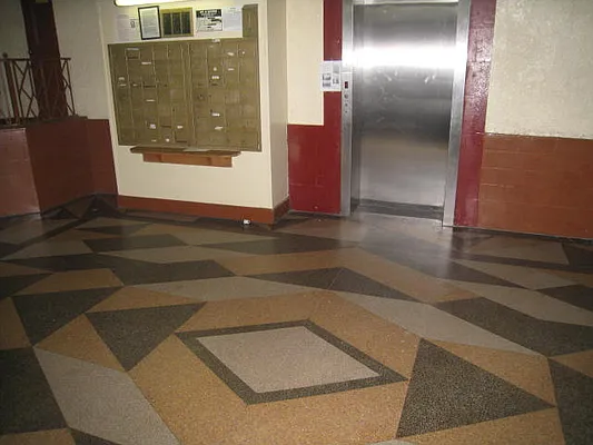 Rented by Alexiou Realty | media 6