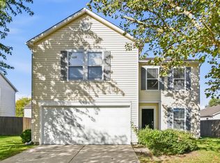 958 Streamside Dr, Greenfield, IN 46140