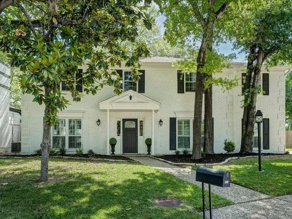702 Bison Dr, Houston, TX 77079