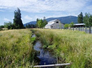 507 S Old Stage Rd, Mount Shasta, CA 96067