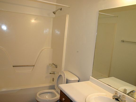 2nd image of 5370 Cherry Wood Dr