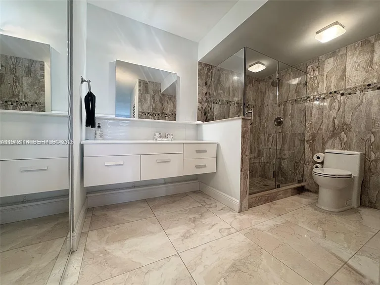 3800 S Ocean Dr #519 — Photo 40
