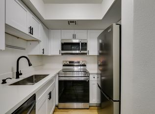 5701 Smoke Ranch Rd Unit C, Las Vegas, NV 89108