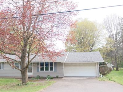 2777 Mohawk St, Sauquoit, NY, 13456