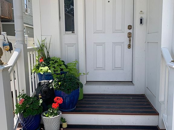 2nd image of 35 Seaview Ave Floor 2