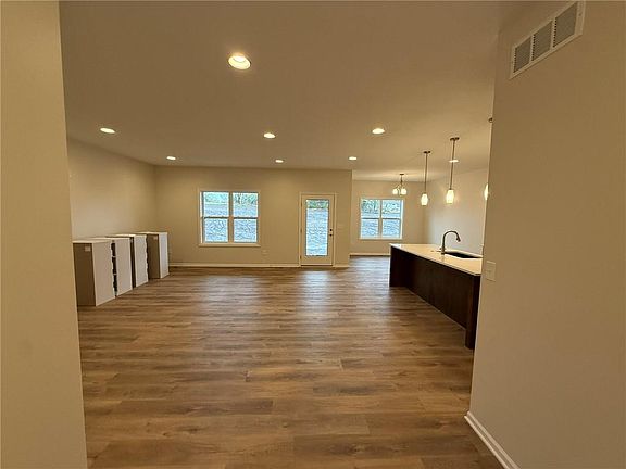 2nd image of 1003 George Ct