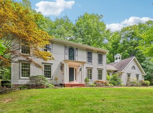 11499 Twin Mills Ln, Chardon, OH 44024