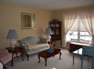 726 Seminary St, Pennsburg, PA 18073