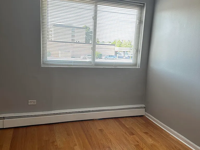 8506-2 Waukegan Rd #8506-2 — Photo 6