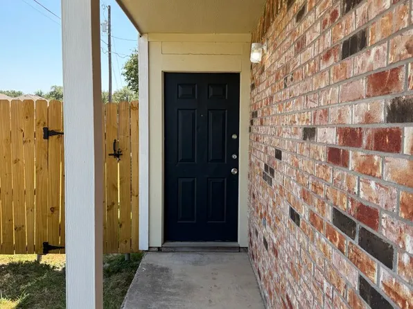 2543 Pascal Ct, 2543 Pascal Ct #A, Waco, TX 76706