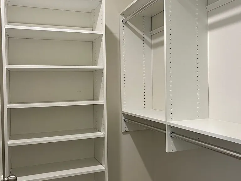 3031 Staten Dr — Photo 22