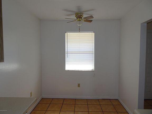 3rd image of 1250 Cheney Hwy #0