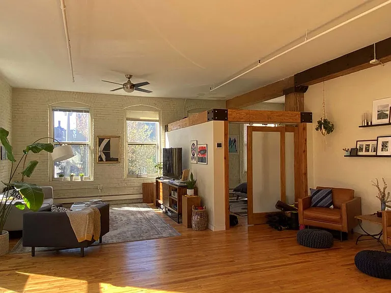 Lee Lofts — Photo 24