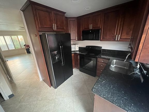 2nd image of 602 S Mollison Ave S