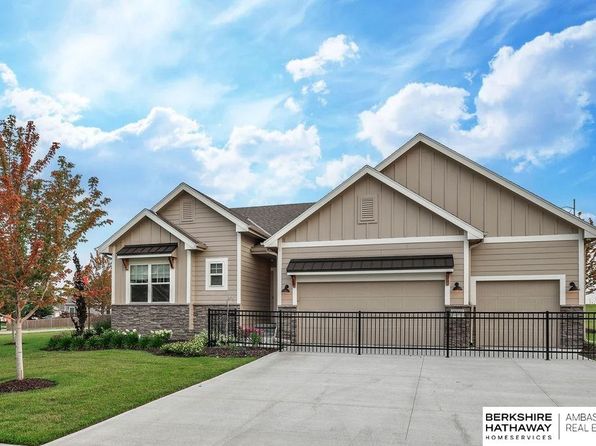 10522 S 113th St, Papillion, NE 68046 view 2