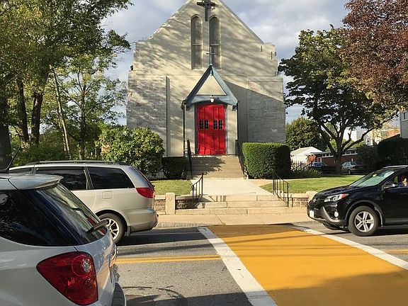 3rd image of 30 Linwood Ave